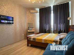 1-к квартира, посуточно, 35м2, 12/18 этаж