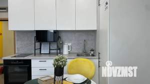 2-к квартира, посуточно, 42м2, 4/25 этаж