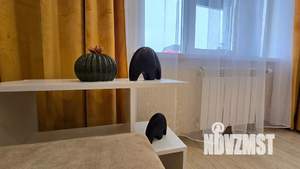 1-к квартира, посуточно, 42м2, 3/25 этаж