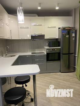 2-к квартира, посуточно, 48м2, 3/19 этаж