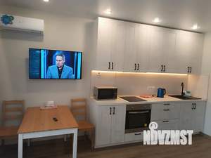 Студия квартира, посуточно, 38м2, 6/25 этаж