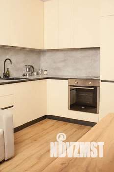1-к квартира, посуточно, 38м2, 12/24 этаж
