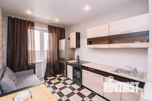 1-к квартира, посуточно, 40м2, 2/25 этаж