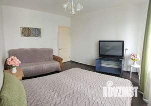 1-к квартира, посуточно, 36м2, 1/1 этаж