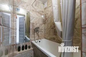 2-к квартира, посуточно, 42м2, 3/5 этаж