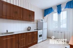 1-к квартира, посуточно, 40м2, 6/25 этаж