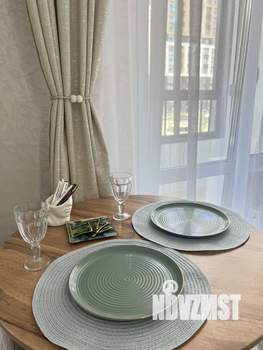 Студия квартира, посуточно, 33м2, 2/17 этаж