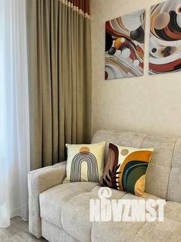 1-к квартира, посуточно, 39м2, 17/26 этаж