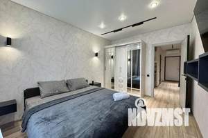 1-к квартира, посуточно, 64м2, 11/25 этаж