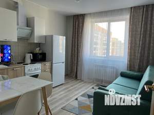 1-к квартира, посуточно, 42м2, 13/17 этаж
