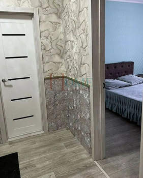 Студия квартира, на длительный срок, 40м2, 1/9 этаж