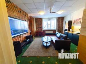 1-к квартира, посуточно, 64м2, 3/3 этаж