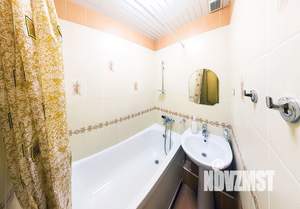 2-к квартира, посуточно, 47м2, 2/5 этаж