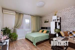 1-к квартира, посуточно, 37м2, 2/9 этаж