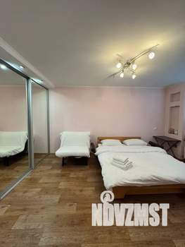 1-к квартира, посуточно, 30м2, 3/5 этаж