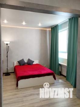 1-к квартира, посуточно, 32м2, 8/17 этаж