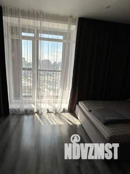 Студия квартира, посуточно, 36м2, 17/23 этаж