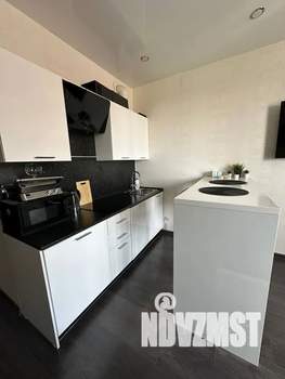 Студия квартира, посуточно, 25м2, 19/19 этаж