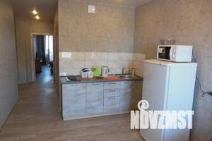 1-к квартира, посуточно, 48м2, 18/21 этаж