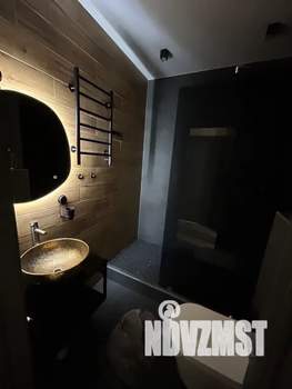 1-к квартира, посуточно, 56м2, 13/18 этаж