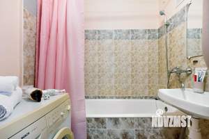 2-к квартира, посуточно, 55м2, 1/1 этаж