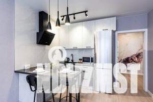 2-к квартира, посуточно, 46м2, 1/25 этаж