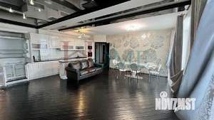 4-к квартира, на длительный срок, 137м2, 8/10 этаж