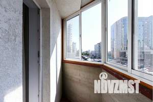 1-к квартира, посуточно, 42м2, 4/25 этаж