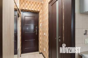 Студия квартира, посуточно, 30м2, 10/17 этаж