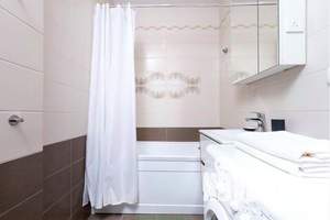 1-к квартира, посуточно, 42м2, 5/25 этаж