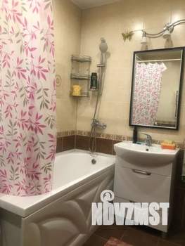 Студия квартира, посуточно, 45м2, 14/25 этаж