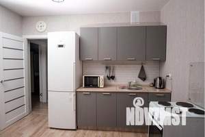 1-к квартира, посуточно, 37м2, 2/18 этаж