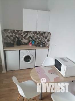 Студия квартира, посуточно, 22м2, 12/25 этаж