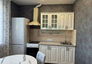 1-к квартира, на длительный срок, 42м2, 7/24 этаж