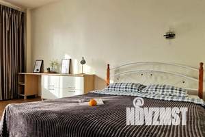 1-к квартира, посуточно, 35м2, 10/17 этаж