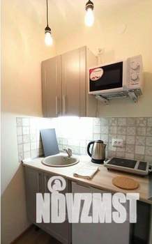 1-к квартира, посуточно, 18м2, 1/1 этаж