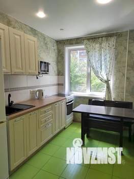 2-к квартира, посуточно, 45м2, 3/10 этаж