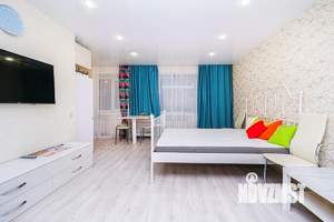 1-к квартира, посуточно, 35м2, 4/5 этаж