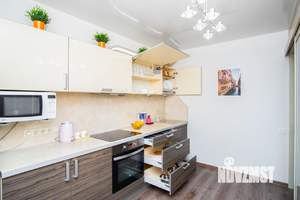 1-к квартира, посуточно, 40м2, 2/16 этаж