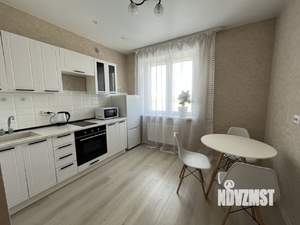 1-к квартира, посуточно, 38м2, 22/25 этаж