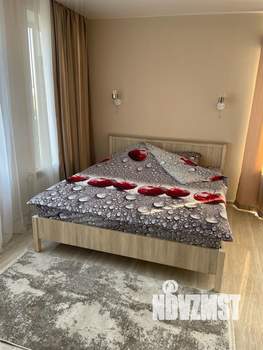 Студия квартира, посуточно, 45м2, 6/18 этаж