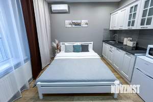 Студия квартира, посуточно, 21м2, 13/25 этаж