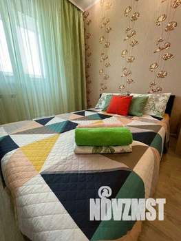 1-к квартира, посуточно, 45м2, 1/1 этаж