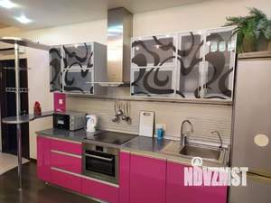 3-к квартира, посуточно, 82м2, 2/9 этаж