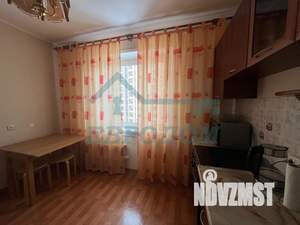 1-к квартира, на длительный срок, 40м2, 8/10 этаж