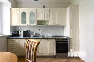 3-к квартира, посуточно, 83м2, 1/9 этаж