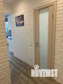 1-к квартира, посуточно, 40м2, 21/25 этаж
