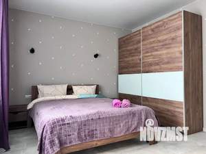 1-к квартира, посуточно, 40м2, 20/25 этаж