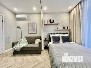 Студия квартира, посуточно, 30м2, 23/30 этаж