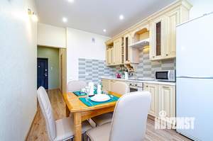 2-к квартира, посуточно, 44м2, 1/1 этаж